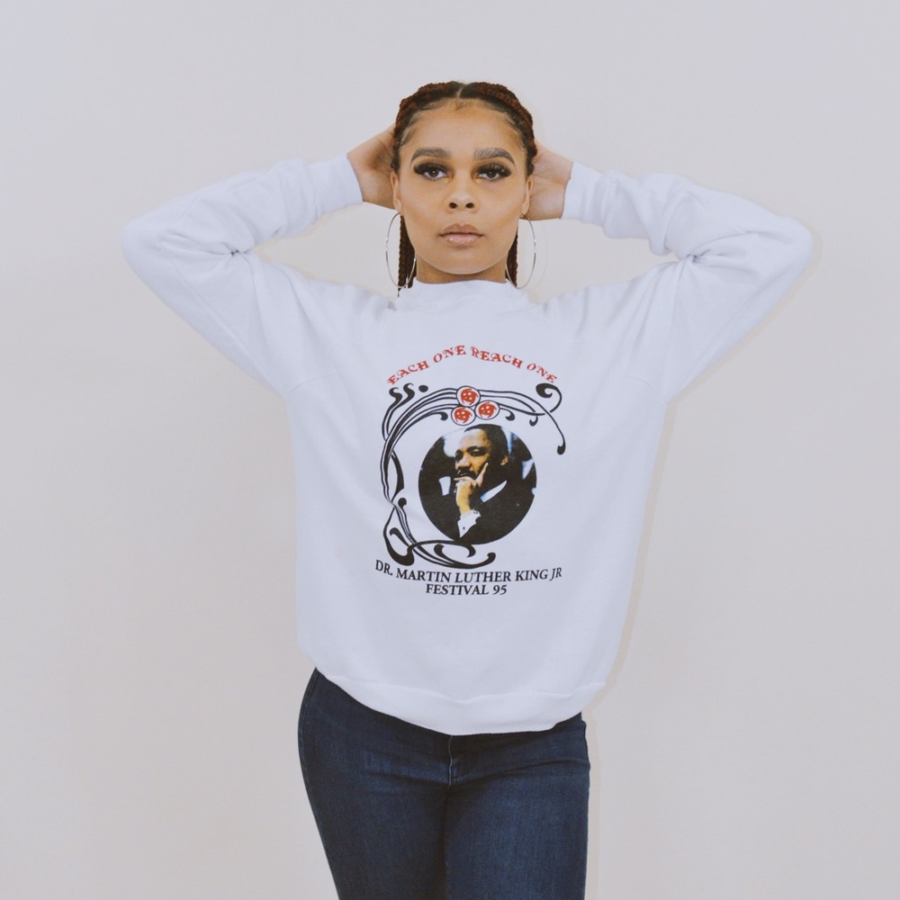 Vintage Martin Luther King Teach One Reach One Sweatshirt
